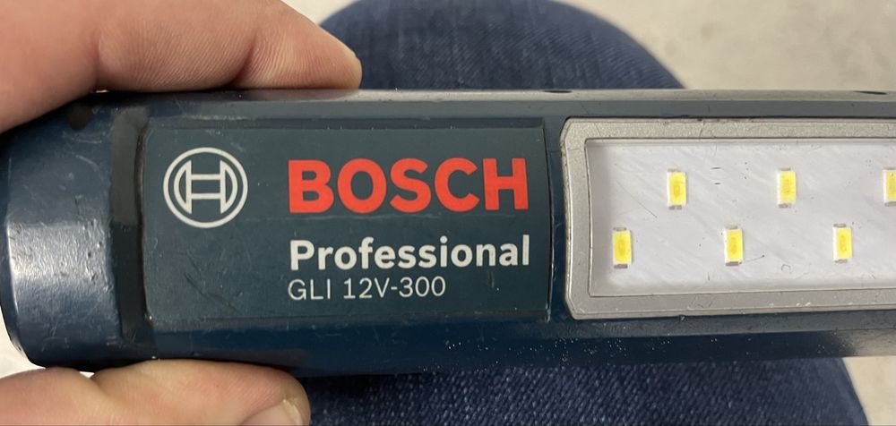 Wkrętarka odkurzacz lampka Bosch FB