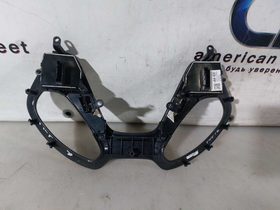 Kia Forte 14-18 Кнопки управления на руле под круиз контроль / Форте