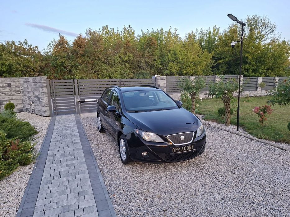 Seat Ibiza Duży Dotykowy Tablet Nawigacja Jeden Właściciel