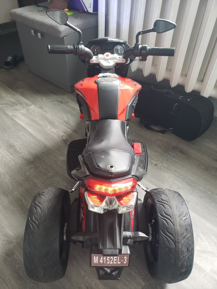 Дитячий електромобіль Мотоцикл Bambi Racer M 4152EL-4 до 30