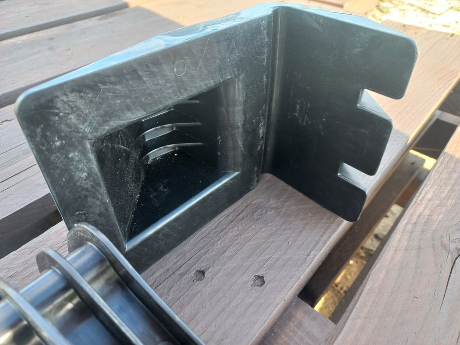 Kątowniki transportowe