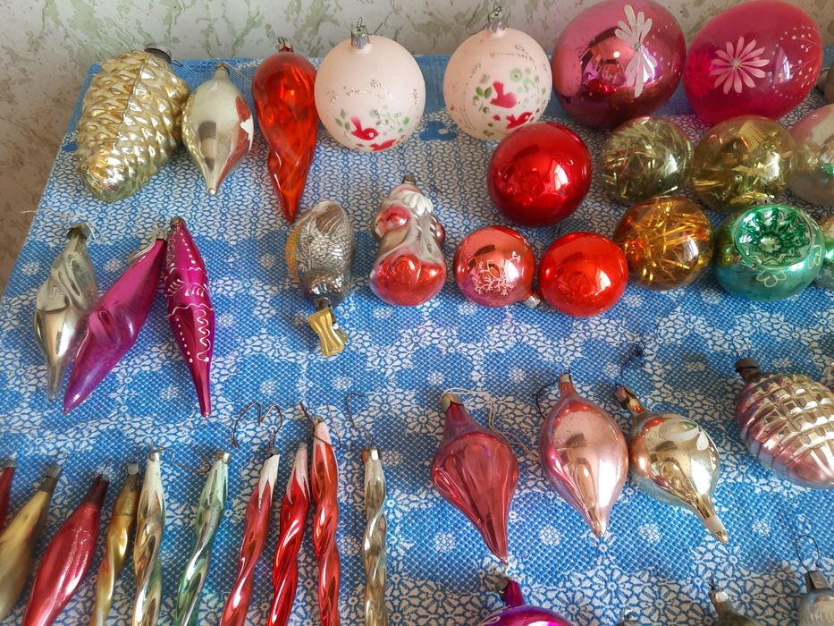 Продам елочные игрушки производства ссср
