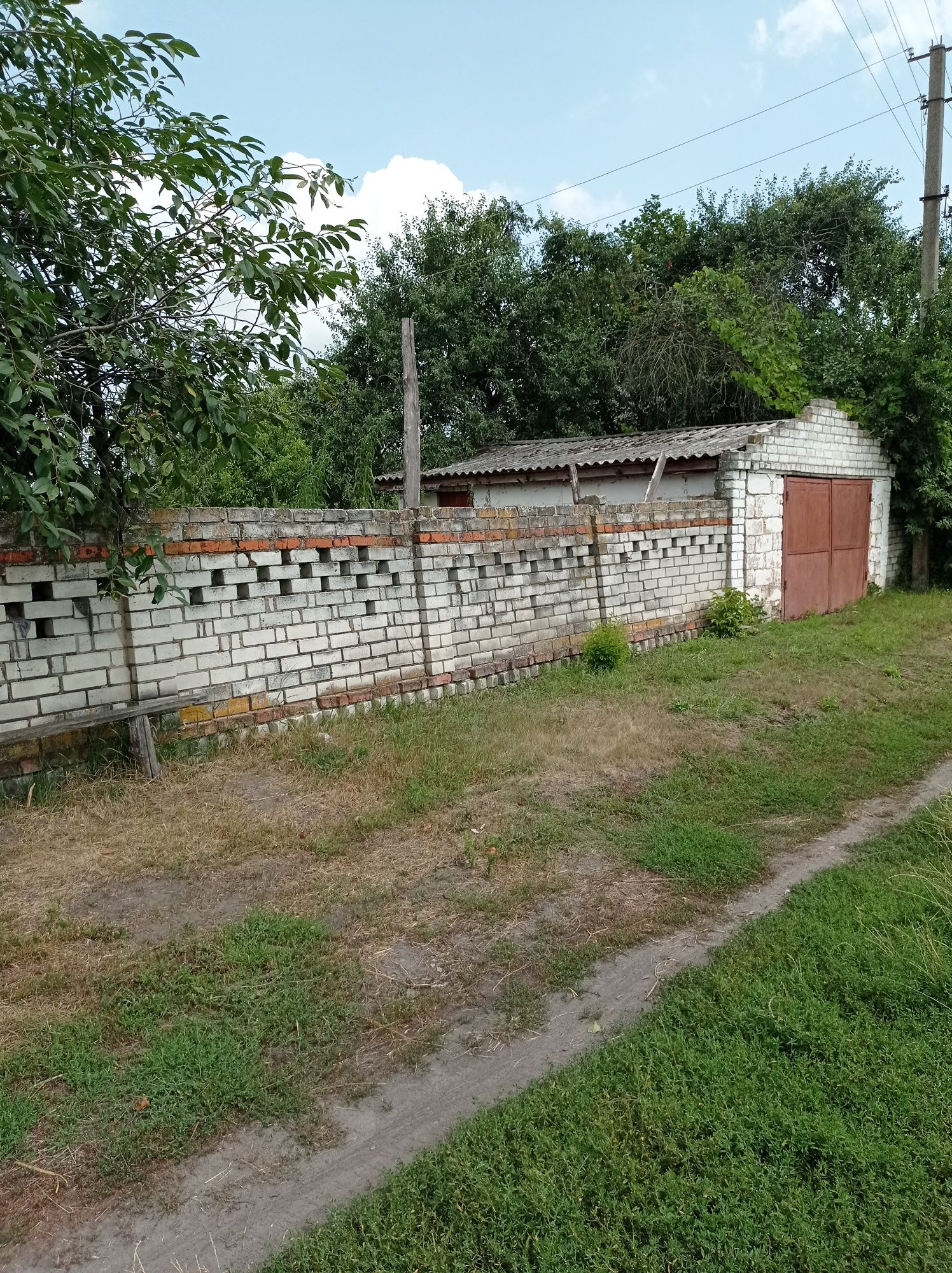 Будинок зі всіма ЗРУЧНОСТЯМИ. Село Жуківка. Розглянемо єВІДНОВЛЕННЯ.