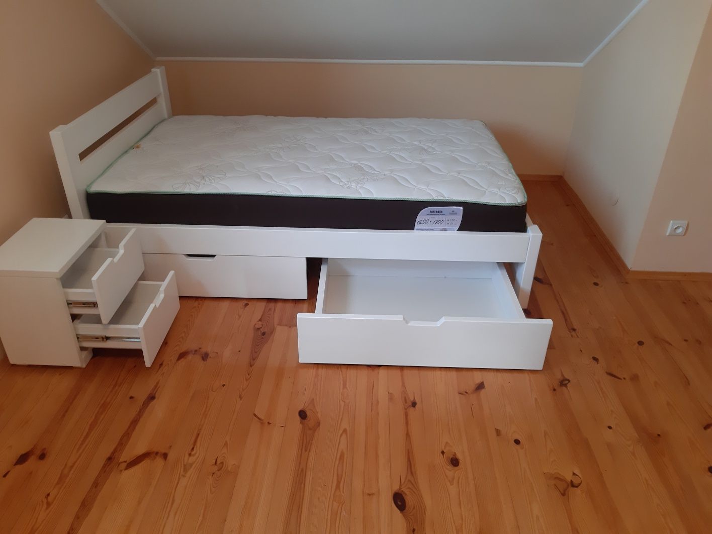Односпальне ліжко, кровать с дерева 120/200, дерев'яне полуторне ліжко