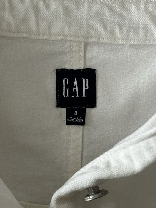 Sukienka na szelkach