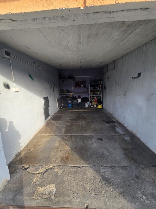 Garaż murowany Książ Wielkopolski.