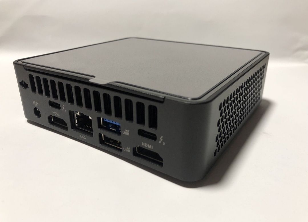Міні ПК/Неттоп ASUS NUC 14 Pro NUC14RVK i3/16Gb DDR5/SSD 256Gb M.2