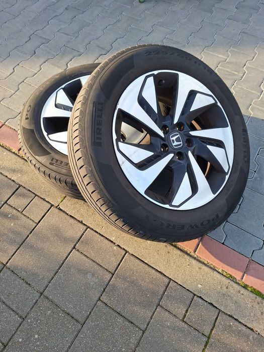 Felgi +opony 18" do Hondy CRV IV