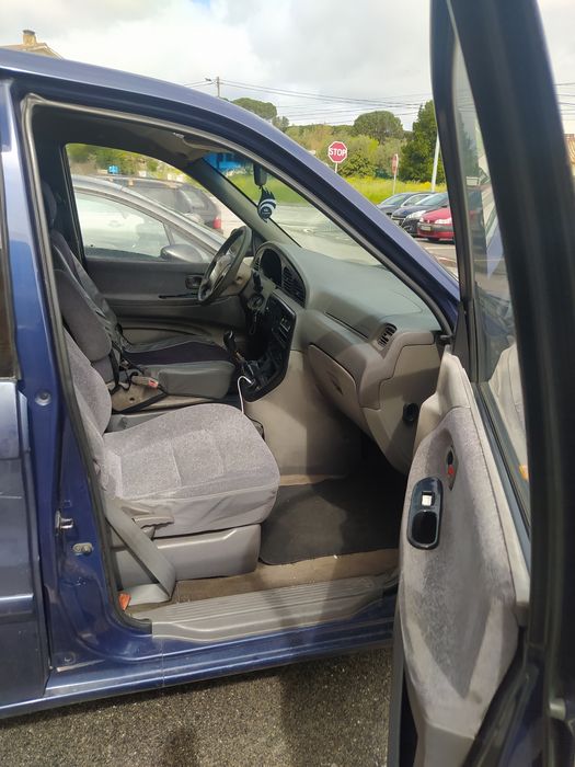 Monovolume Kia Carnival