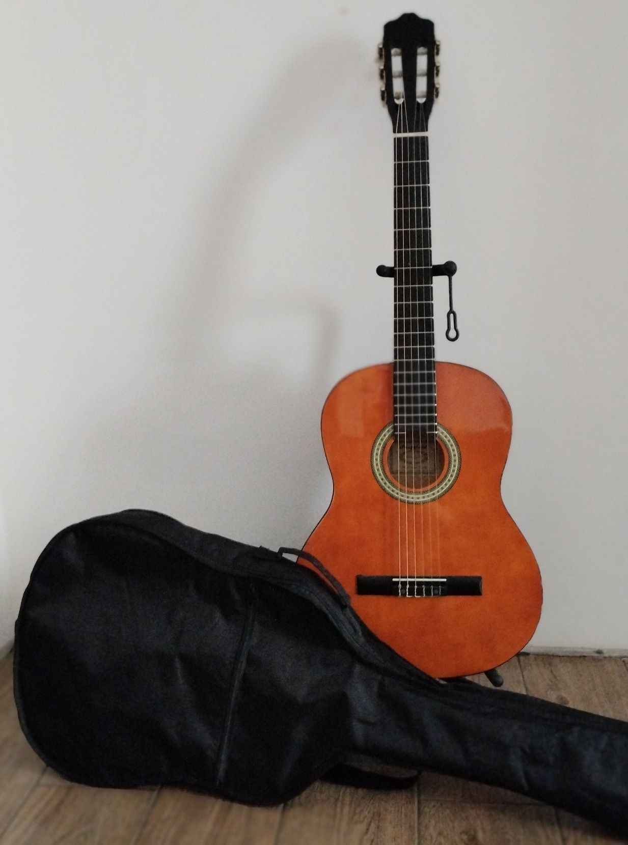 Gitara akustyczna