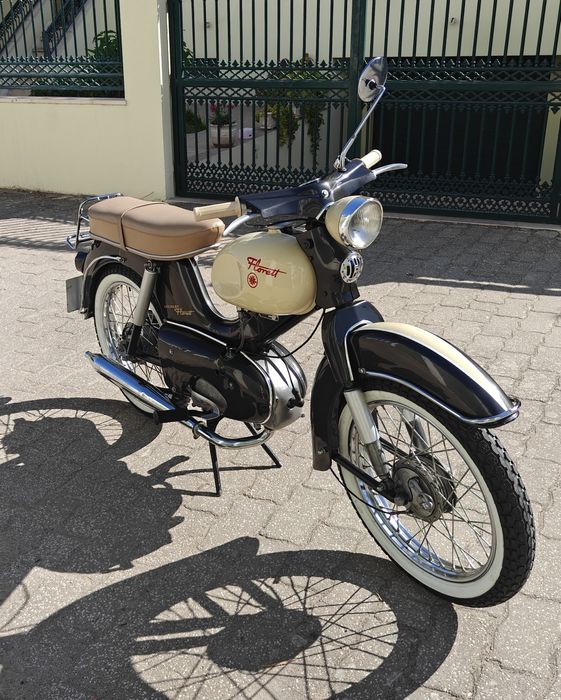 Motorizada Kreidler Florett K54 (1963) – Clássica Alemã 
Vende-se Krei