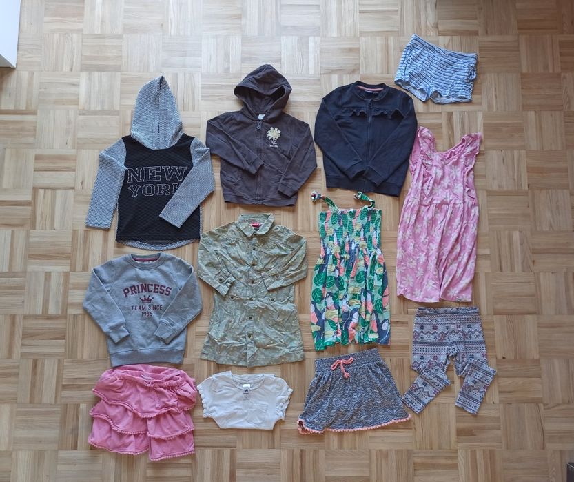 12 sztuk zestaw ubrań dla dziewczynki rozm. 110/116