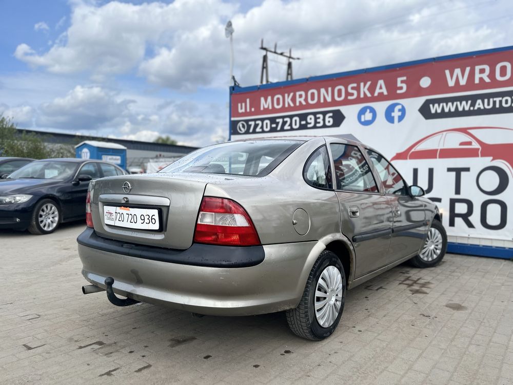 Opel Vectra 1.6 Benzyna//Klimatyzacja//Elektryka//HAK//Zamiana