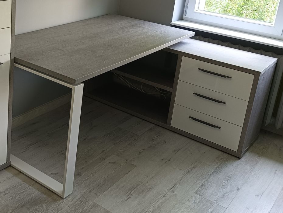Biurko DISEGNO Office Agata meble