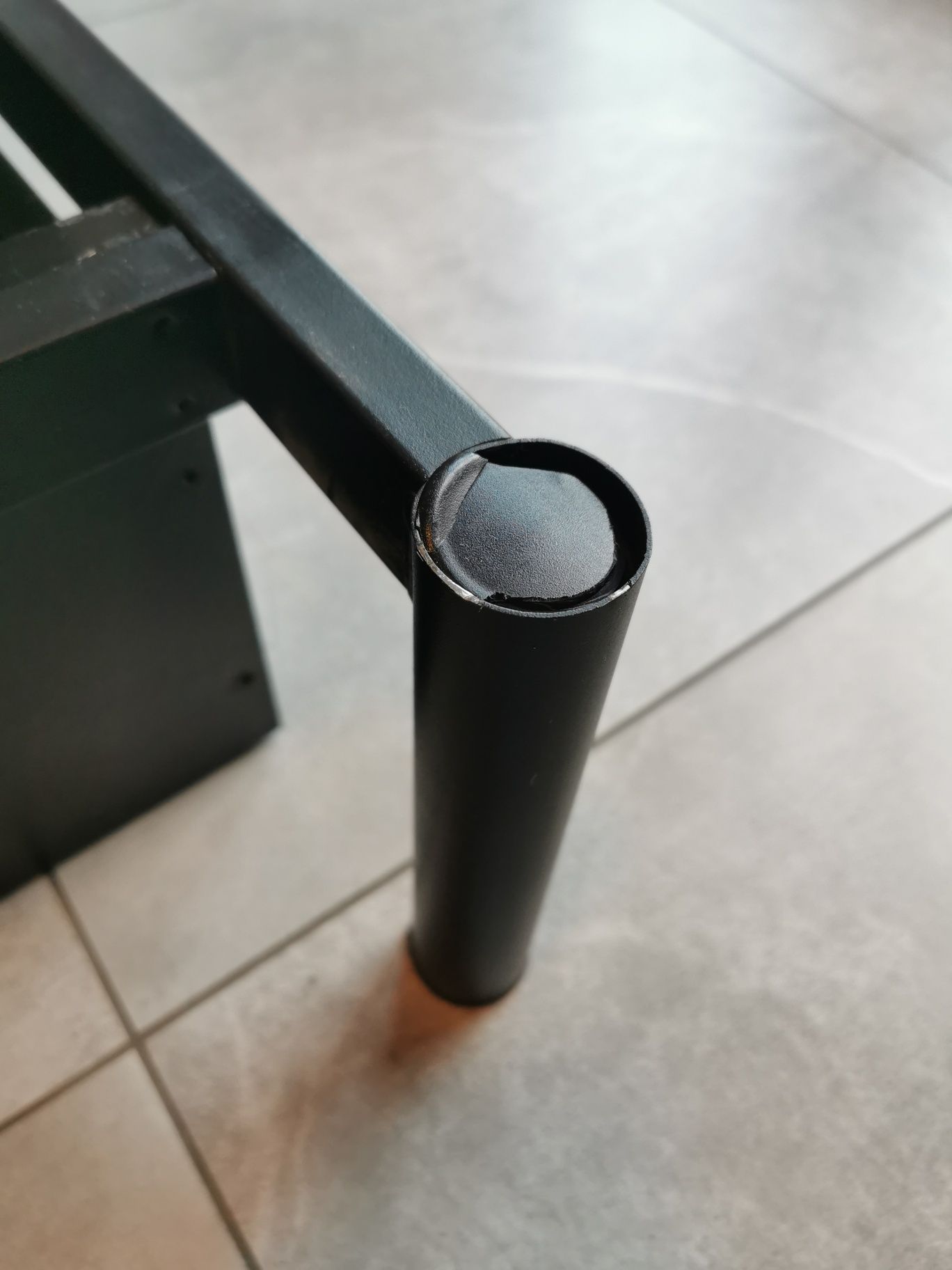 Rama łóżka IKEA Nyhamn 140x200 z pojemnikiem – stan dobry