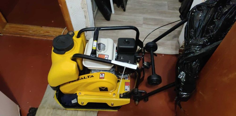Віброплита Masalta MS-90-4 Honda GX 160, 5.5 к.с.