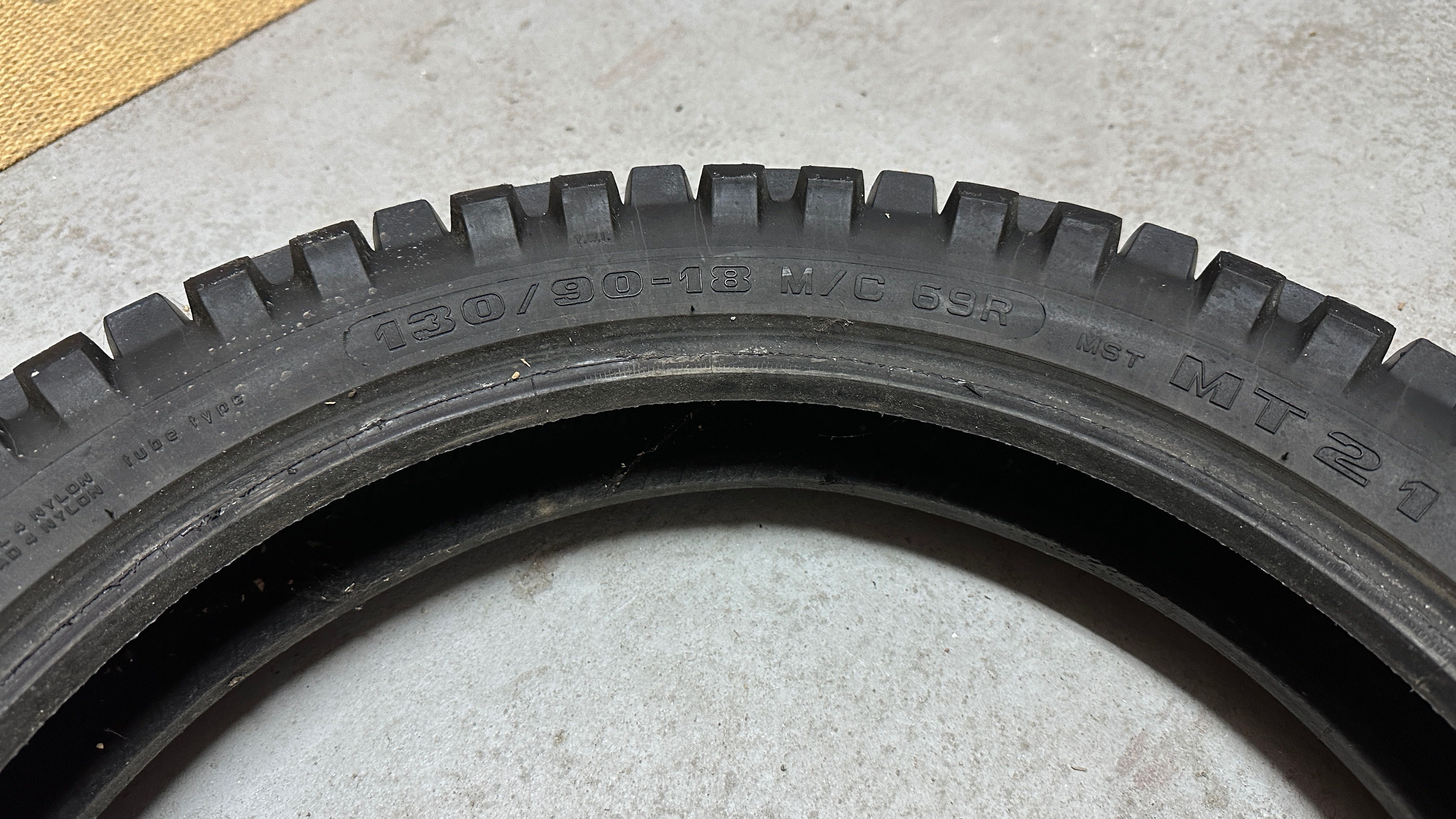 Pneus Pirelli Ralycross - Offroad conjunto semi-novo