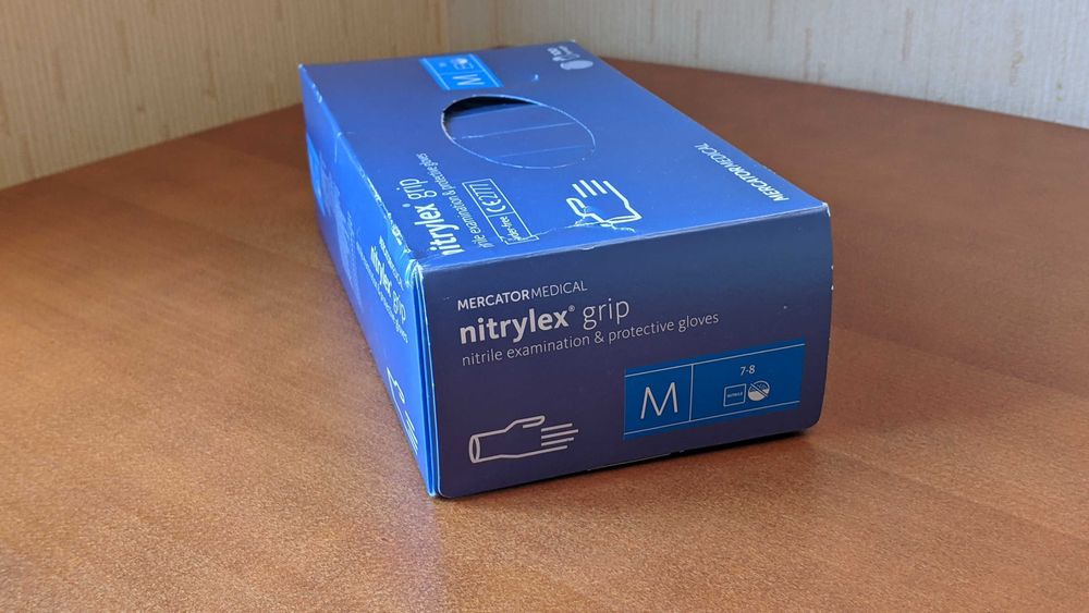 Рукавички нітрилові Nitrylex Grip M (7-8)