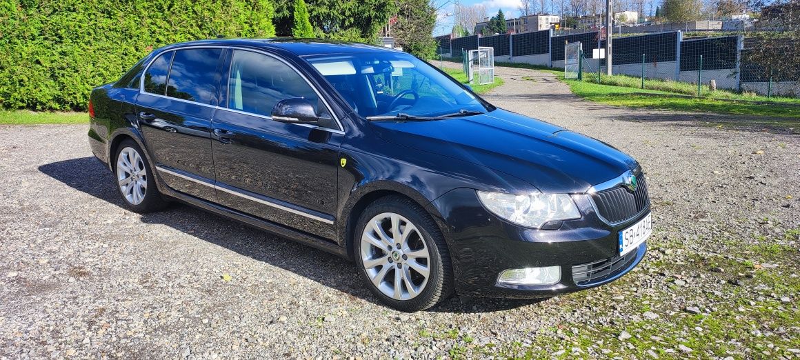 Skoda Superb 1.8T BZB Elegance Alcantara