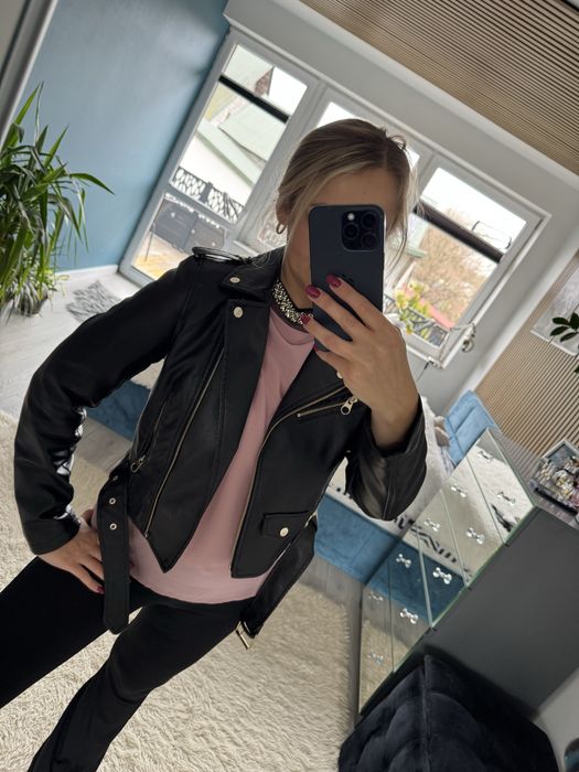 Kurtka czarna ramoneska Sinsay M