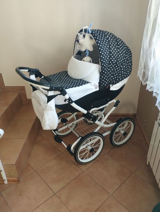 Wózek dziecięcy retro roys