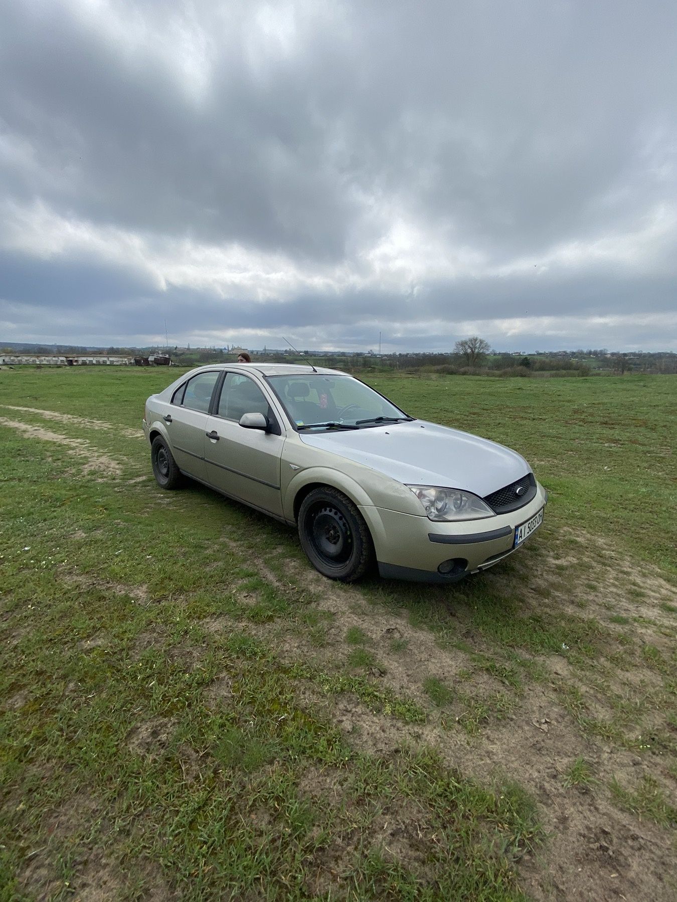 Продам форд мондео 3 2003 года 2.0 tdi