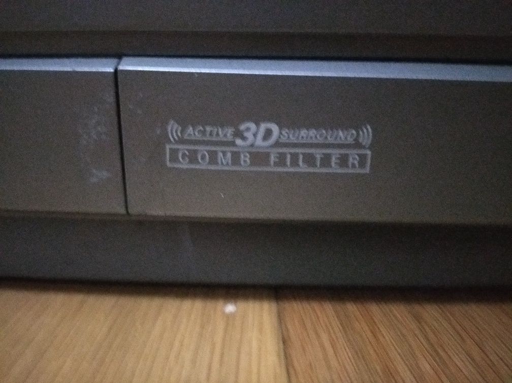 TV Sanyo  3d Surround