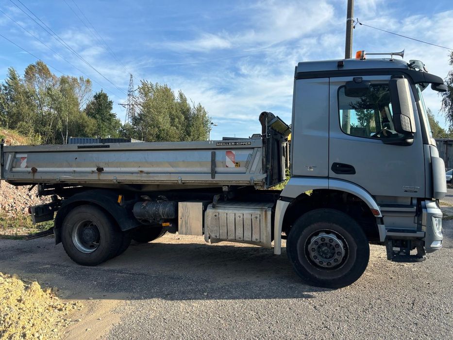 Mercedes Arocs 2013 – wywrotka S3, 100% sprawny