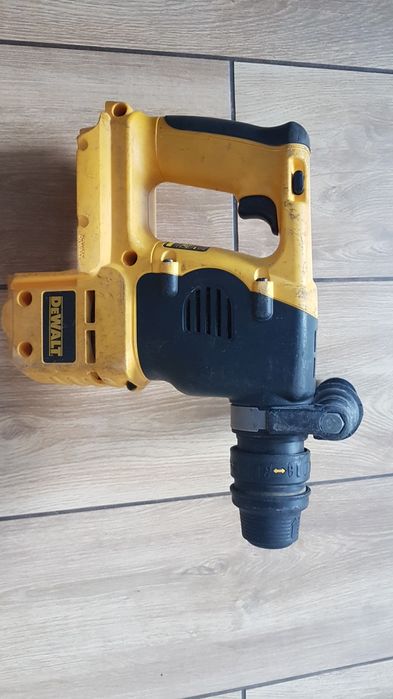 Młotowiertarka akumulatorowa Dewalt DC229