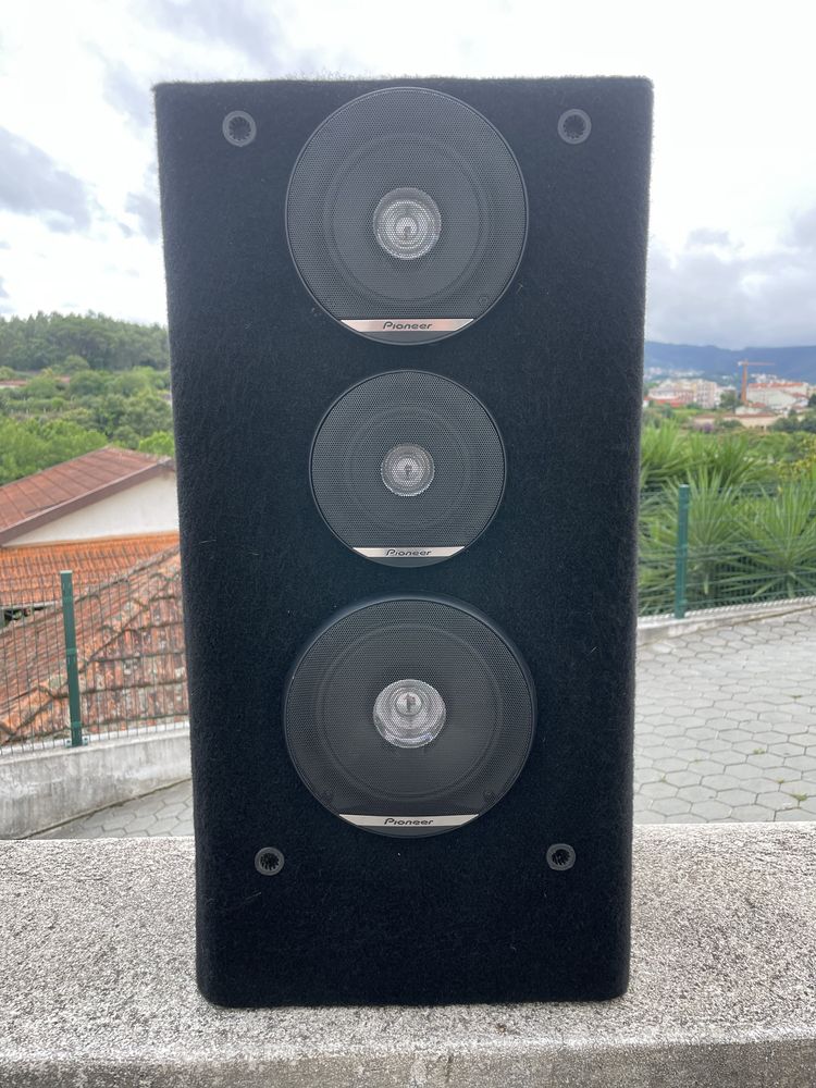 Colunas pioneer restauradas