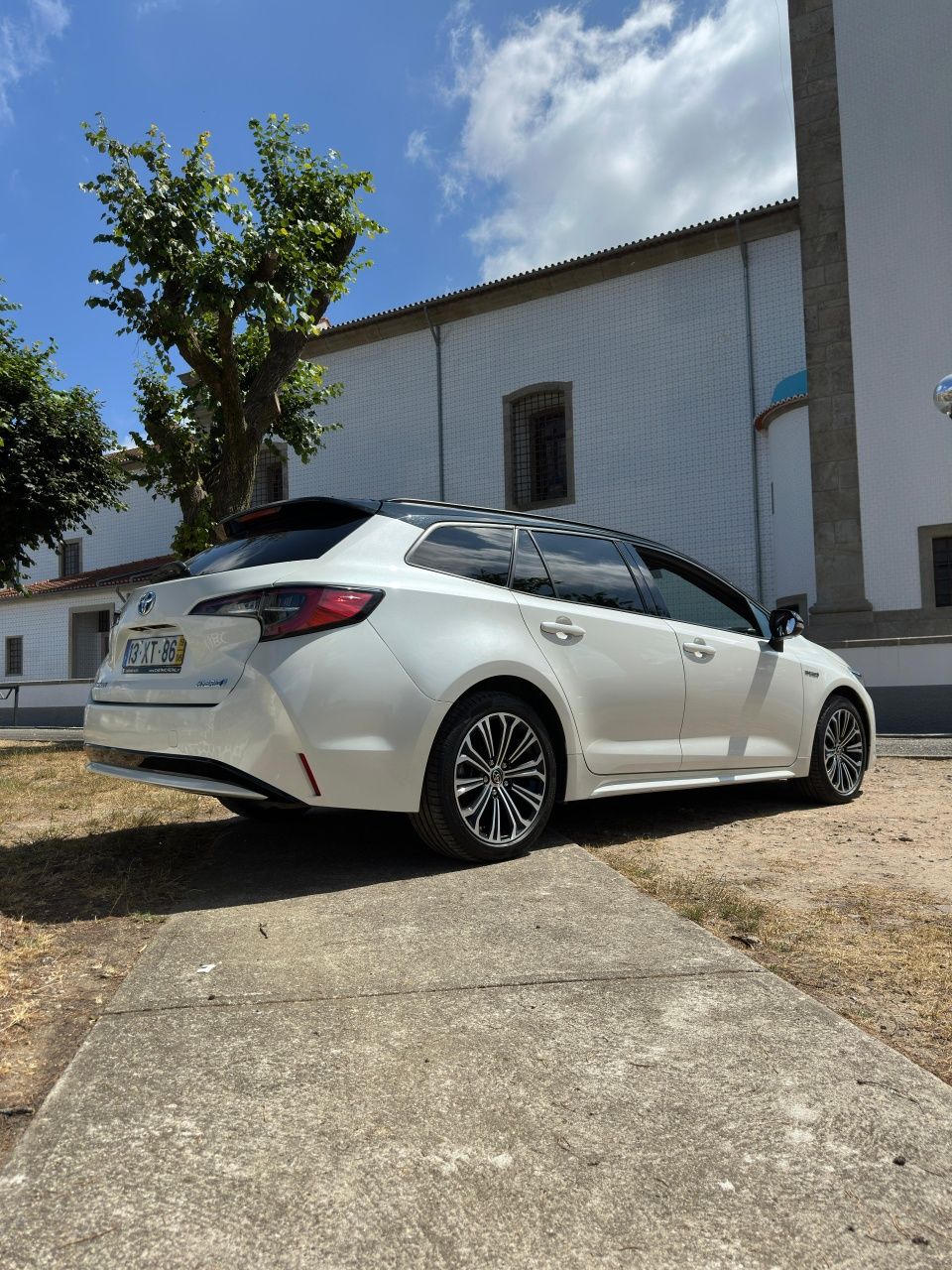 Toyota Corolla Touring Sport Square Collection Hybrid