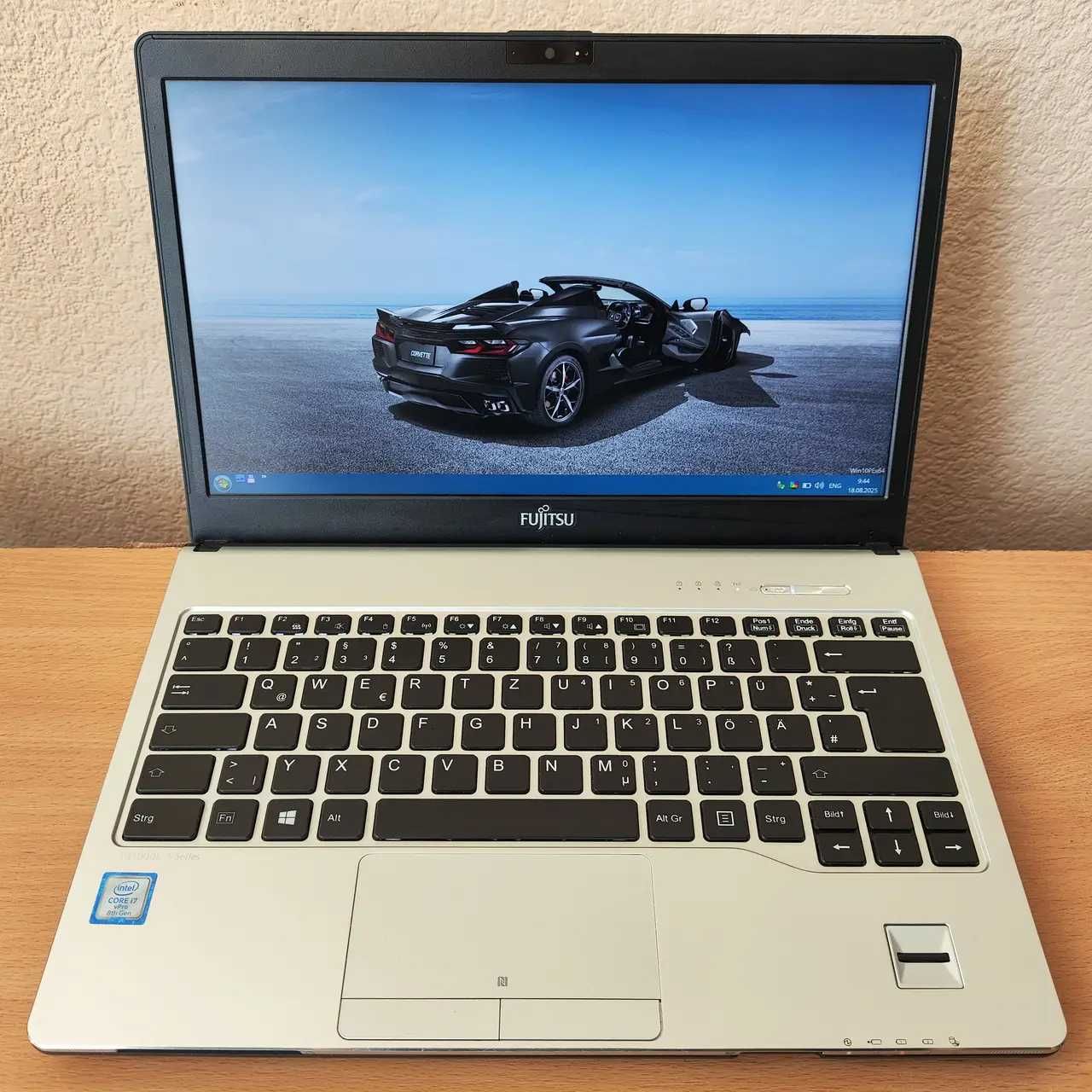 Ноутбук Fujitsu S938 13.3 2K/VA i7-8650U 4 ядра/8Gb DDR4/SSD512/UHD620