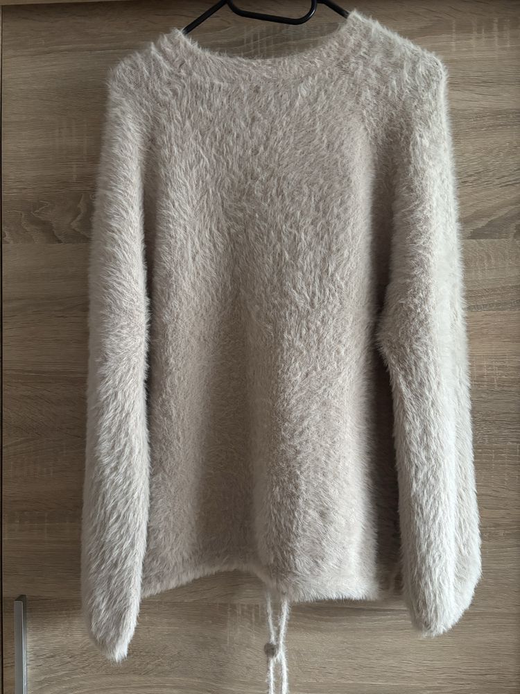 Sweter damski alpaka beżowy, uniwersalny, długi rękaw