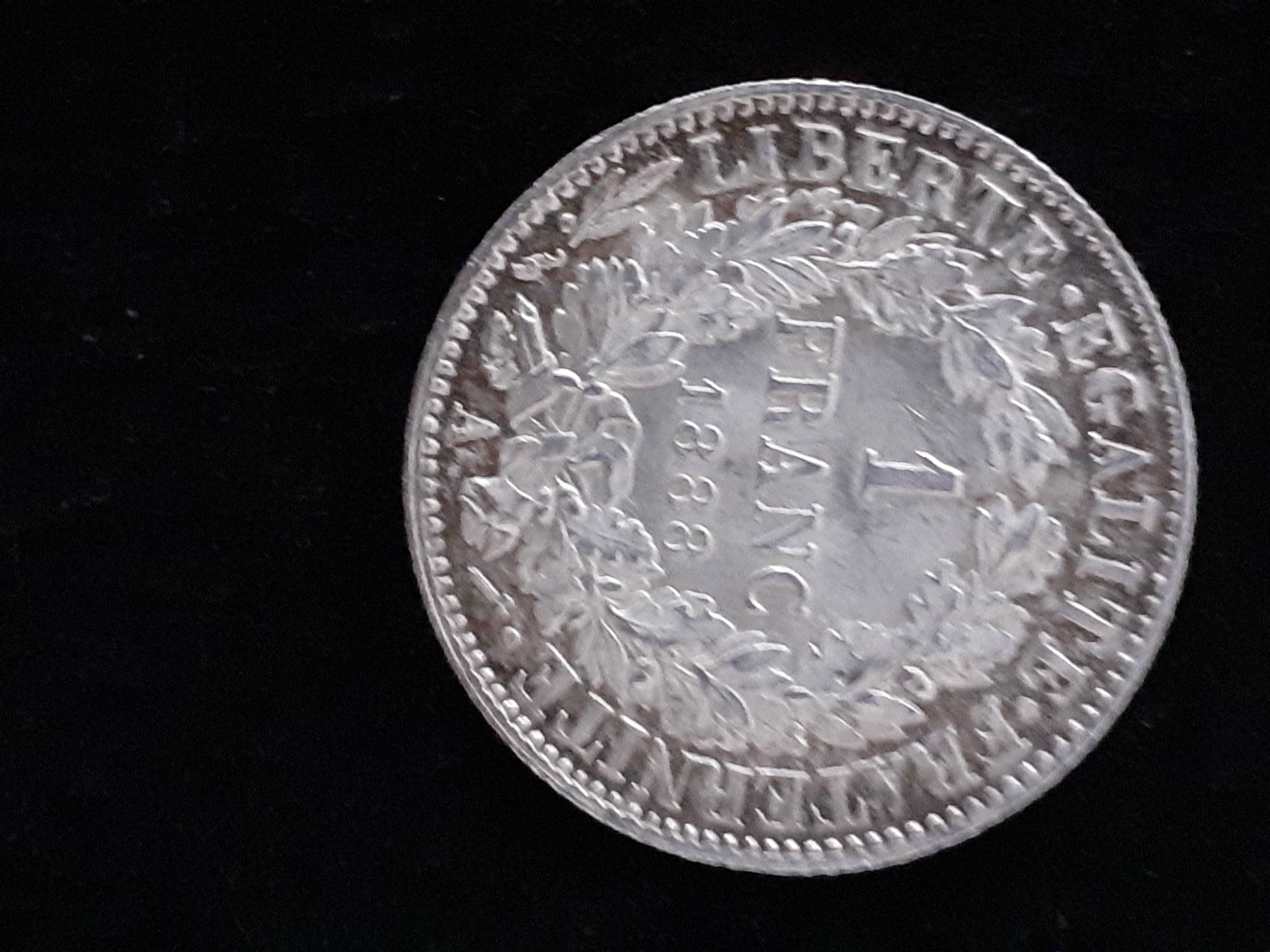 2,50 escudos de 1964 rara- 1 Franc francês de 1888 bonita patine