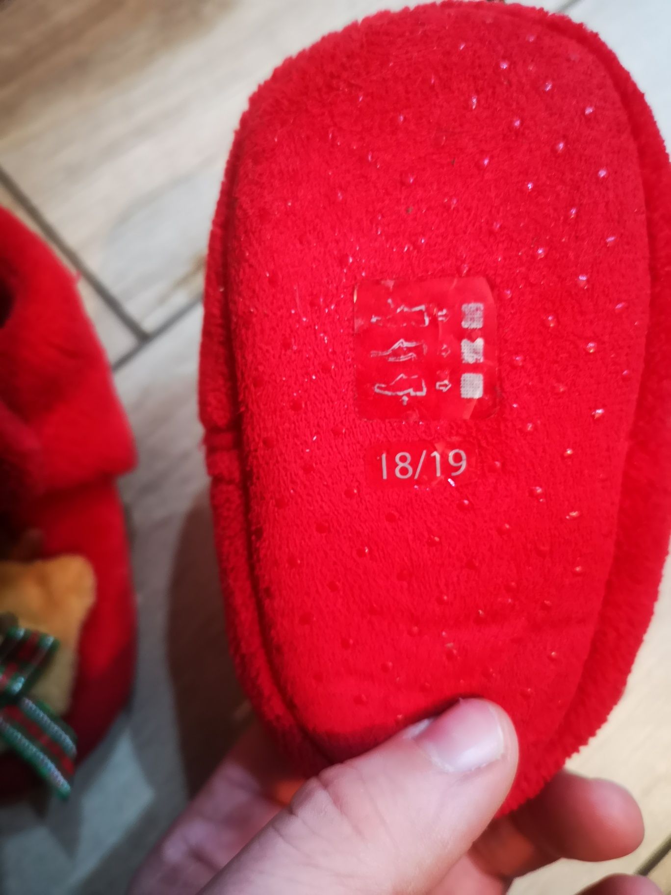 Świąteczne kapciuszki rozmiar 18 /19