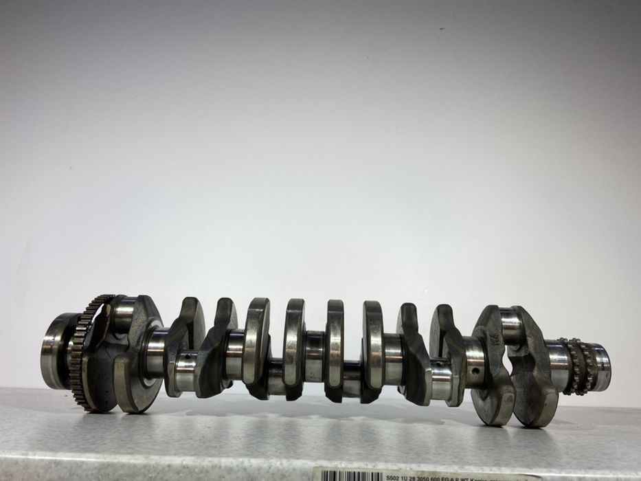 Коленвал на БМВ Е39 Е38 Е46 М57 3.0d 530d Колінвал