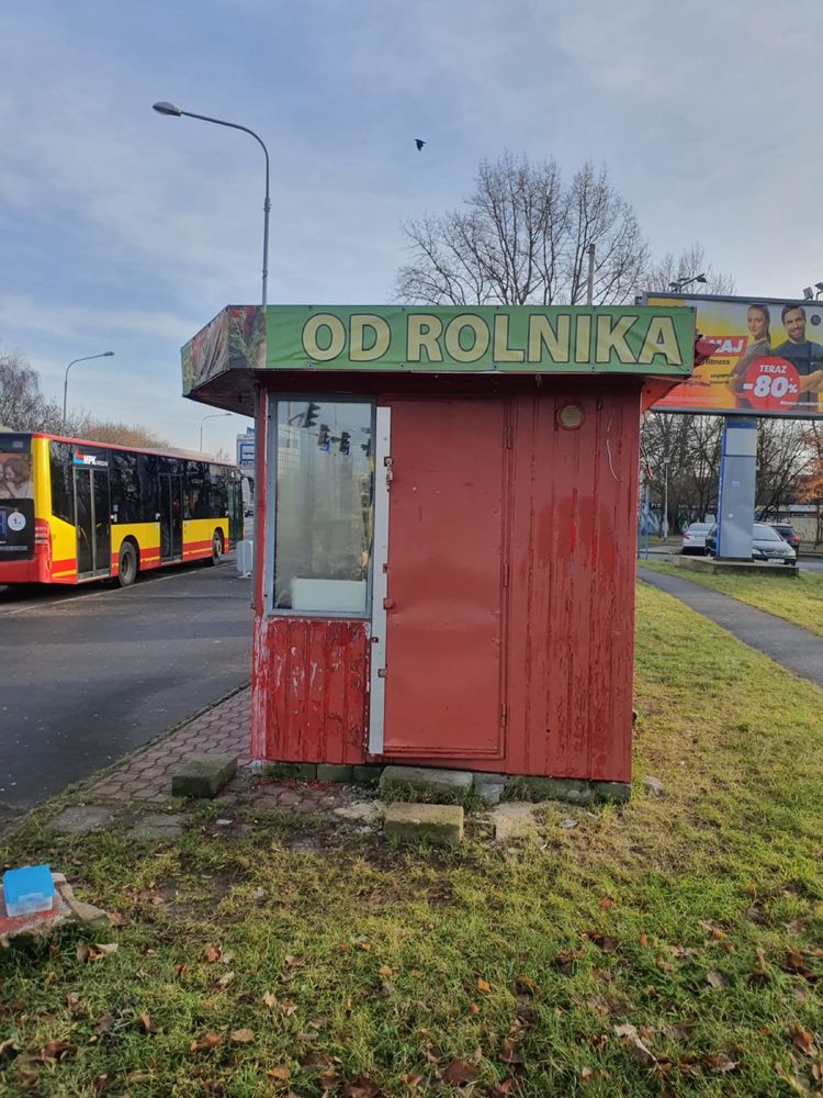 Lokal Kiosk na przystanku do wynajęcia