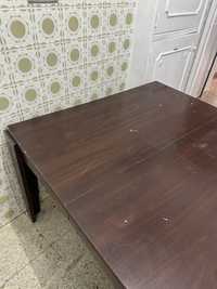 Mesa de Jantar quadrada