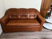 Zestaw skórzana sofa z funkcja spania, skrzynia oraz dwoma fotelam