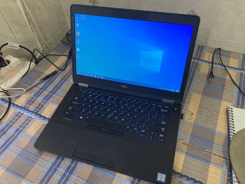 Добрий стан Latitude E5470