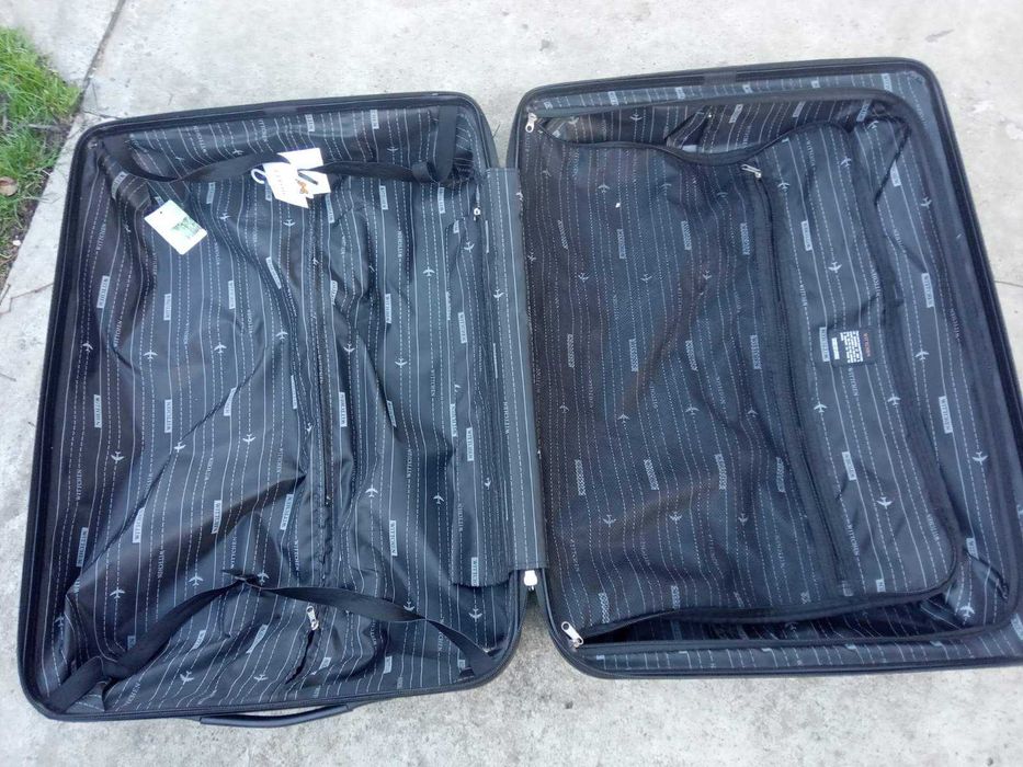 Валіза пластикова  з ЄС