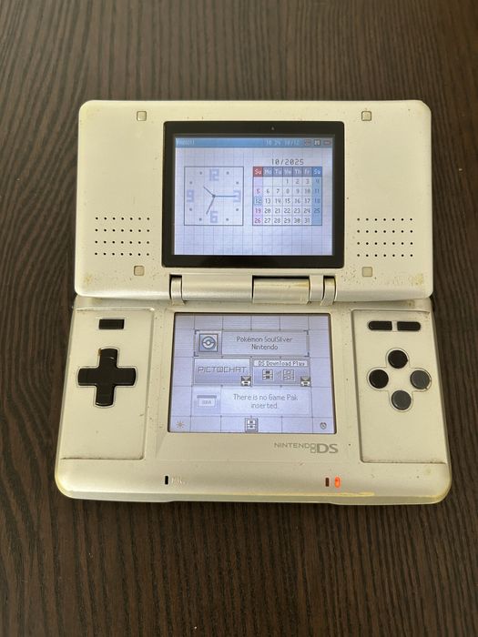 Nintendo DS original a funcionar