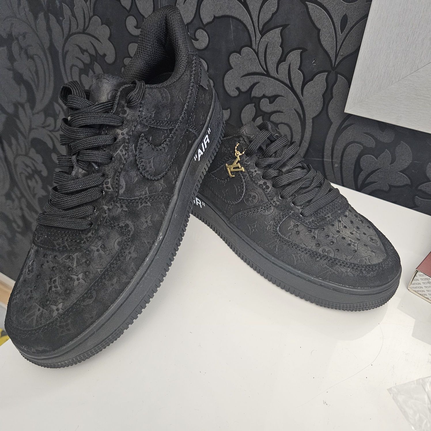 Tenis novos Louis Vuitton