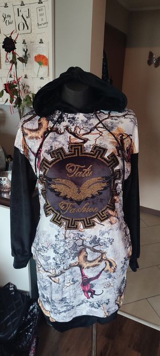 Sukienka welurowa Tatu