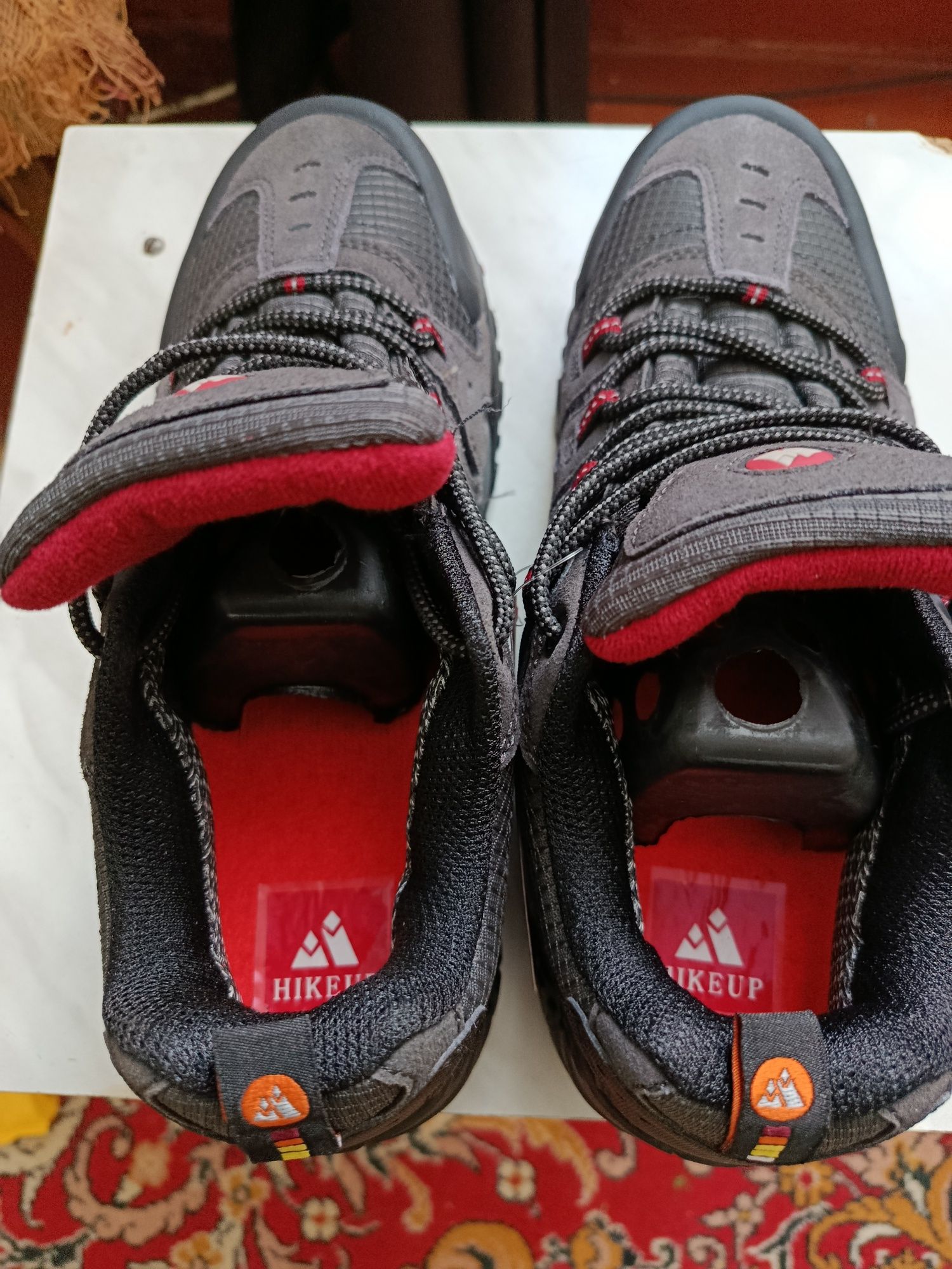 Кросівки трекінгові Hikeup 41p