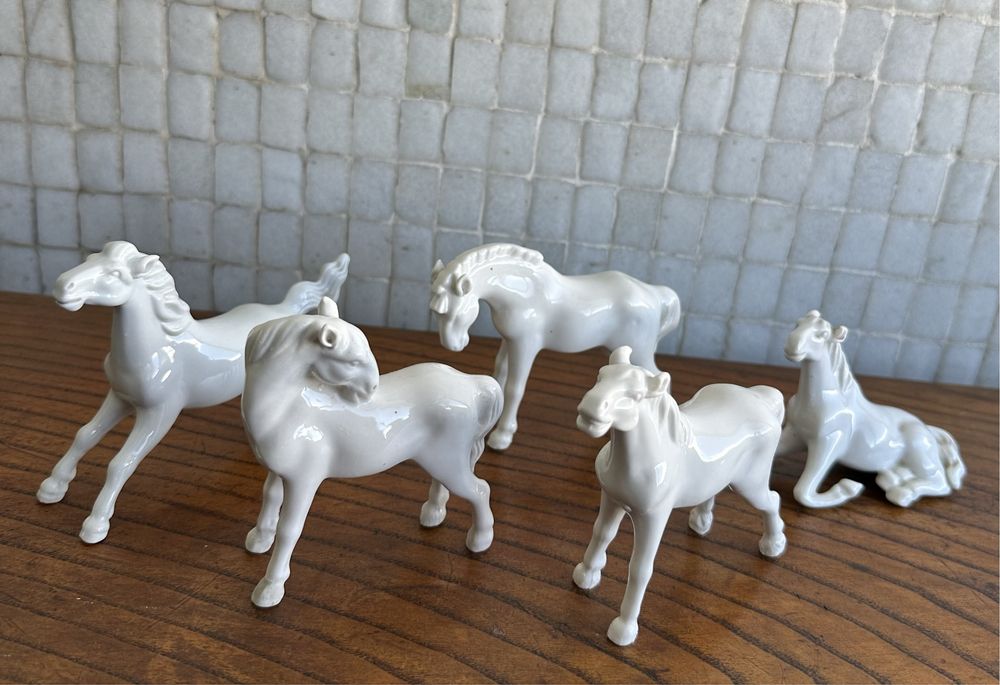 5 Cavalos - Porcelana Branca