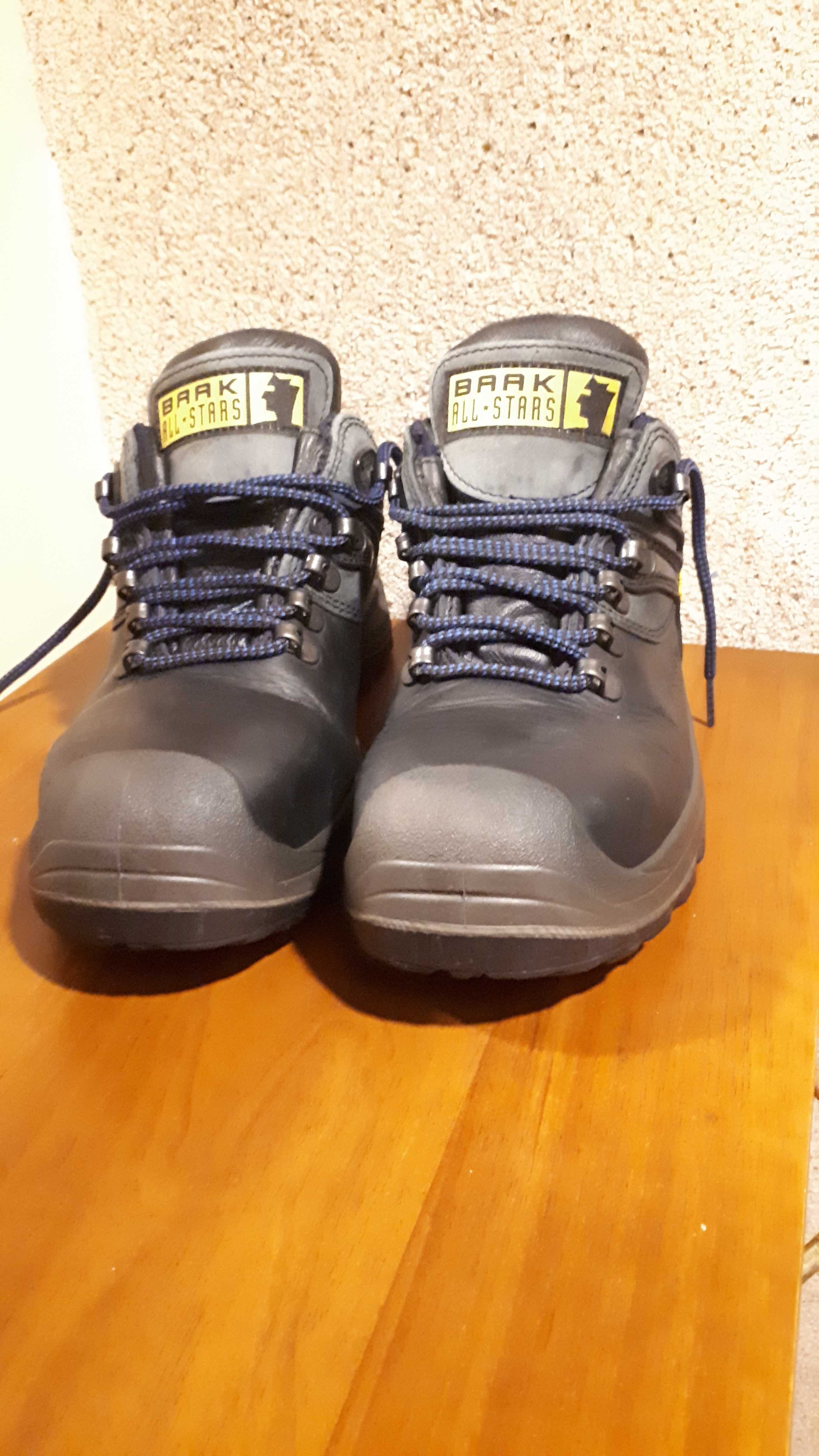 ботинки защитные Baak all stars подошва Vibram р40