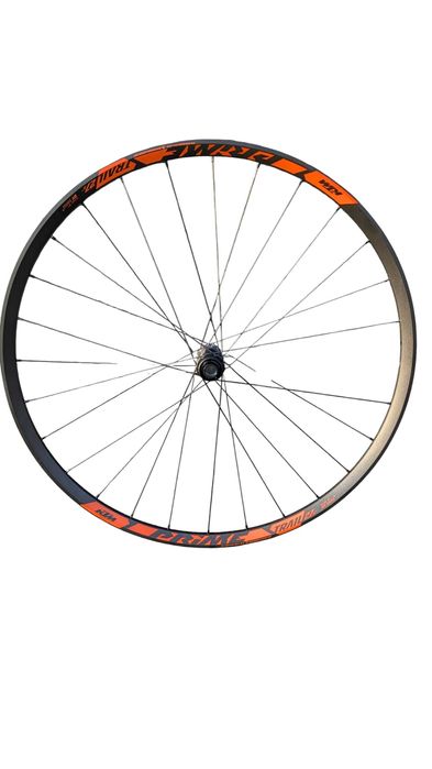 Koło przednie KTM Prime Trail 27,5'' 584x22,5 DT Swiss 240s nowe (952)