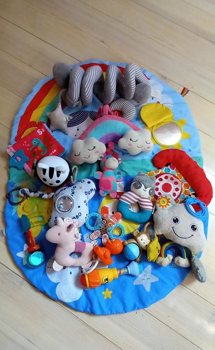 Zabawki sensoryczne, mata niemowlęca