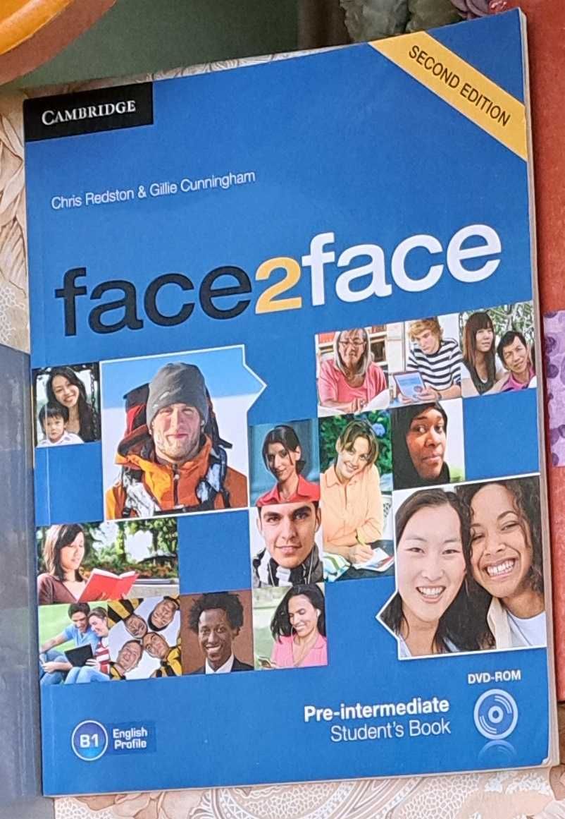 face2face Pre-intermediate Student's Book with DVD Redston Cunningham